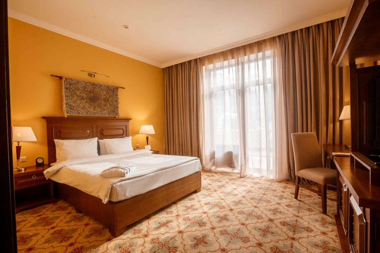 Samal Resort & Spa Almaty Luaran gambar